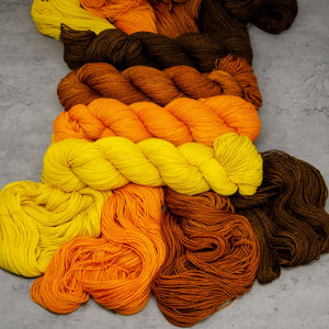 RETRO Geogradient Kit, 2023 Knit Along, 4x Feather Fingering Merino Wool, Baby Alpaca, Silk Yarn Set (4 Skeins - 1,748 yds./1,598 m. Total)