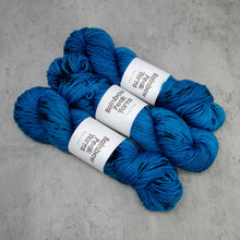 Load image into Gallery viewer, Black and Blue - Hand Dyed MCN DK Weight Cashmere Superwash Merino Wool Nylon Yarn, Deep Blue Black Speckled, 231 Yards (211 Meters)
