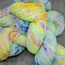 Load image into Gallery viewer, Birds of a Feather - SPARKLE Sock Weight, Hand Dyed Superwash Merino Wool with Nylon/Lurex Yarn, UV Reactive Pastels, 437 Yards (400 M)
